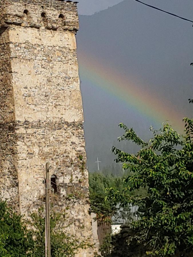 Ailama Guesthouse Mestia Dış mekan fotoğraf