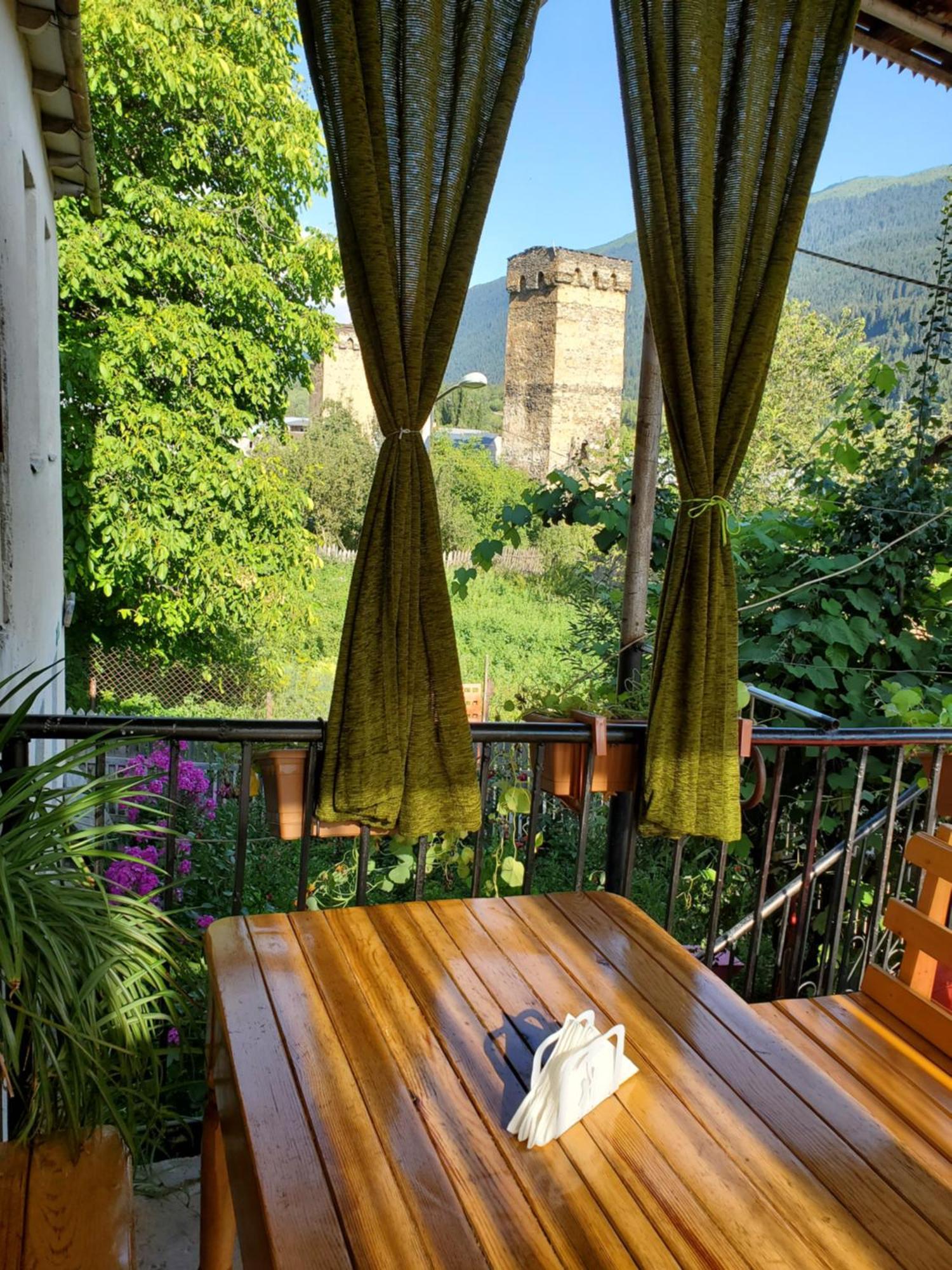 Ailama Guesthouse Mestia Dış mekan fotoğraf