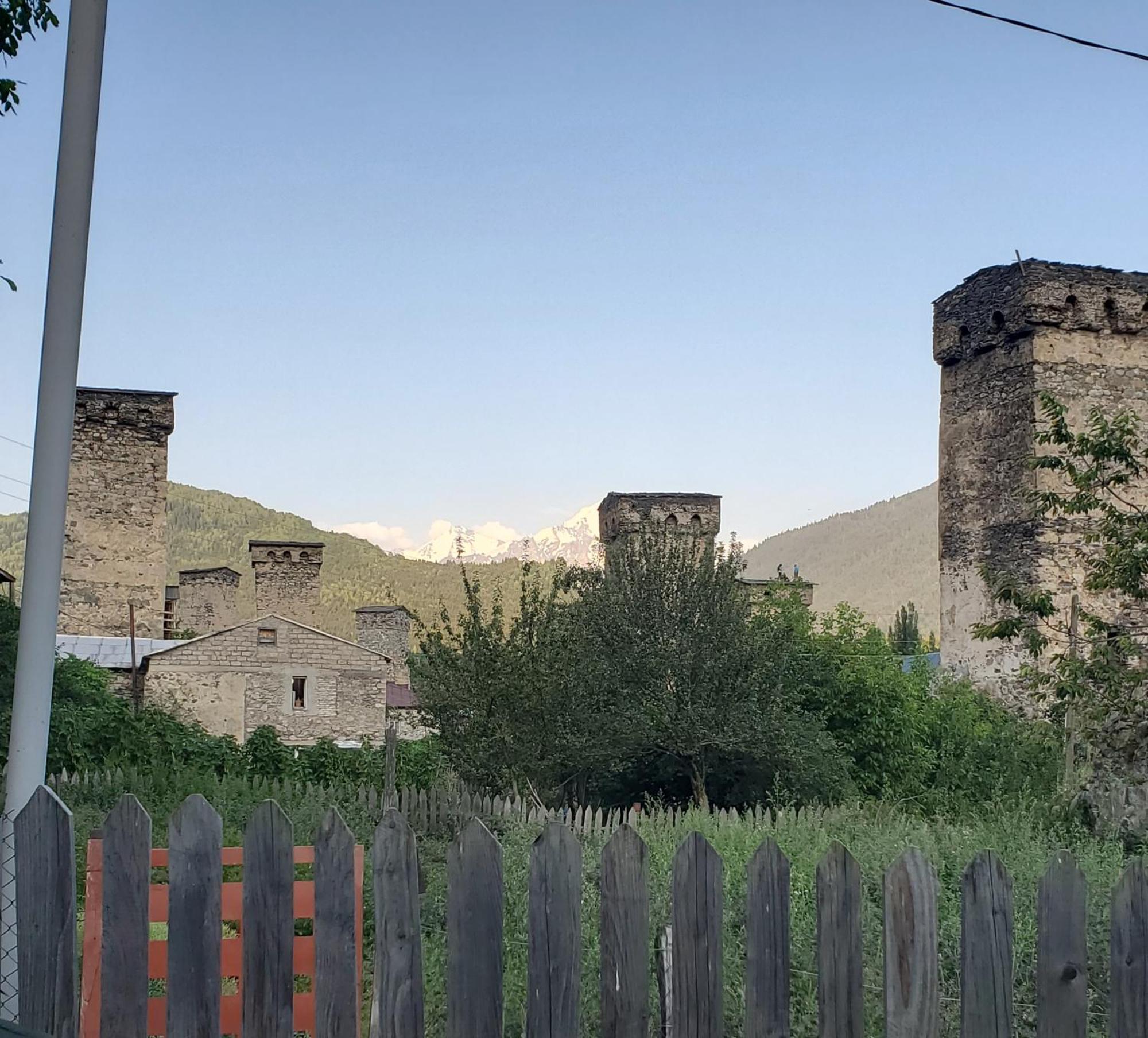 Ailama Guesthouse Mestia Dış mekan fotoğraf